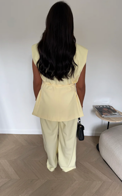 AVA Sleeveless Belted Blazer